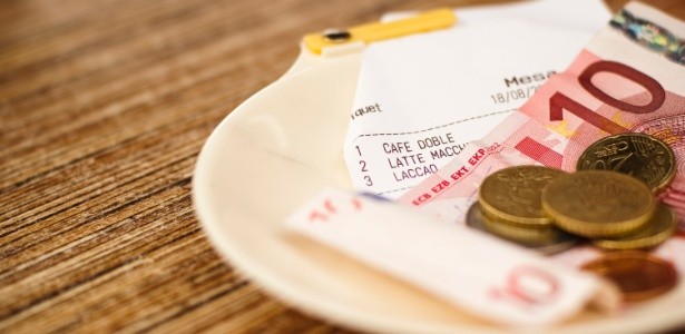 A nova lei da gorjeta torna obrigatório o pagamento dos 10% pelo consumidor?!